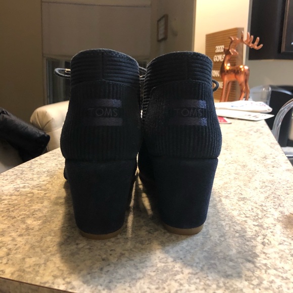 Toms wedges 🖤 - Picture 3 of 5